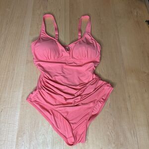 ANNE COLE V Wire One Piece Women's Swimsuit Juicy Fruit Coral Size Medium
